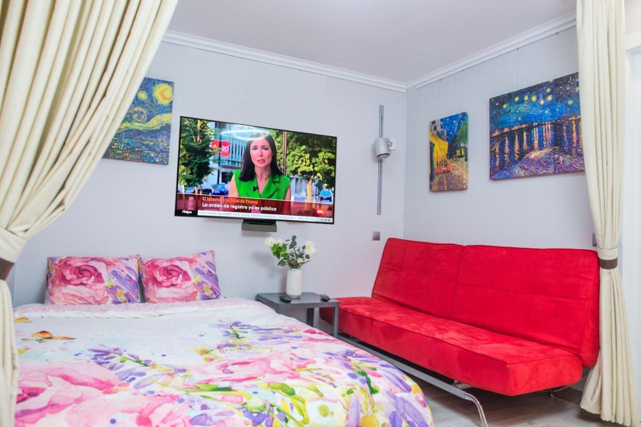 Camp Nou, Europa Fira - Modern Two-Bedroom Apartment With Heating L’Hospitalet de Llobregat Exterior foto