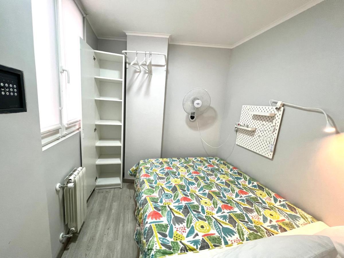 Camp Nou, Europa Fira - Modern Two-Bedroom Apartment With Heating L’Hospitalet de Llobregat Exterior foto