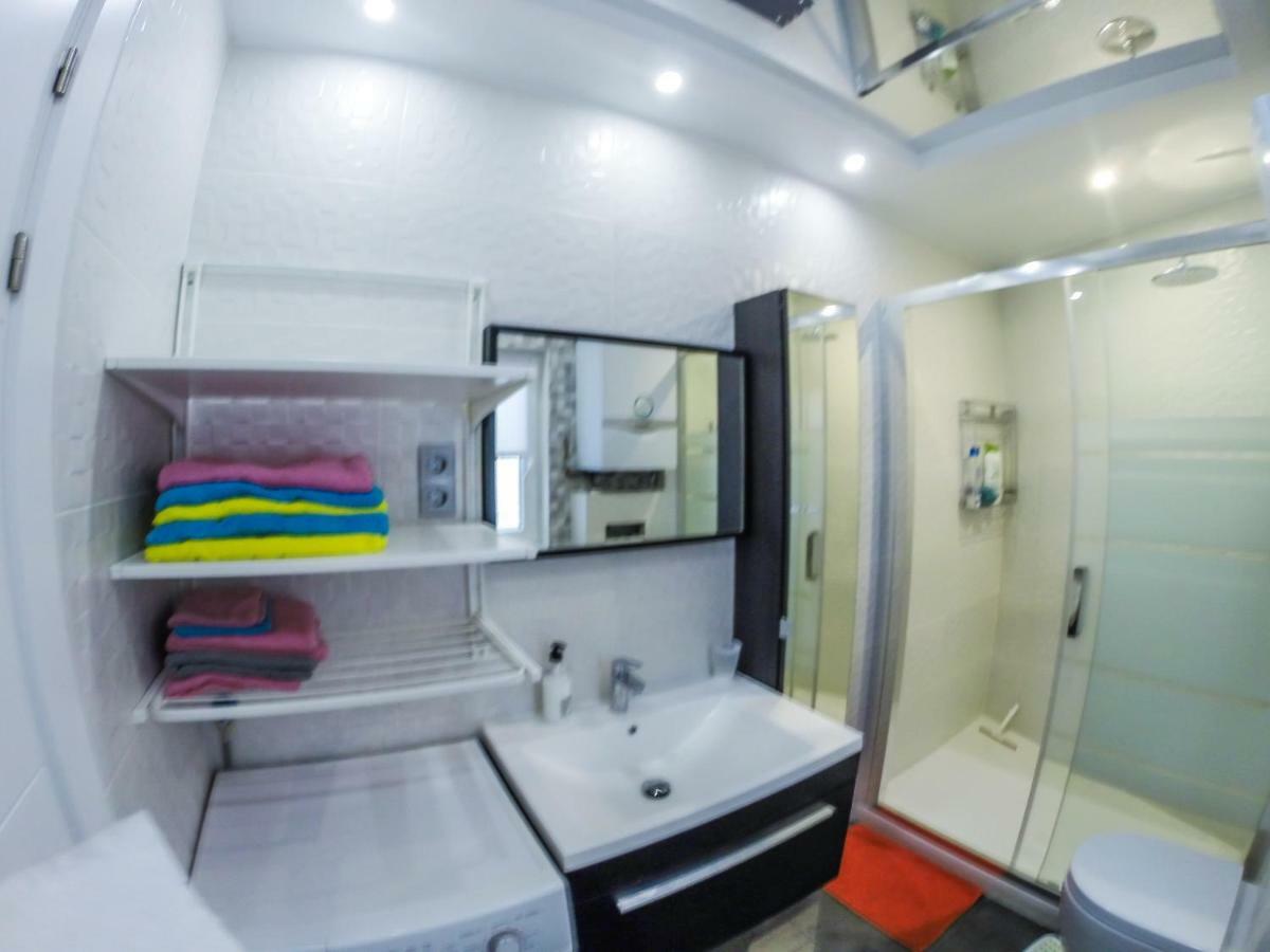 Camp Nou, Europa Fira - Modern Two-Bedroom Apartment With Heating L’Hospitalet de Llobregat Exterior foto